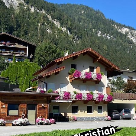 Apartment Christian Mayrhofen Exterior photo