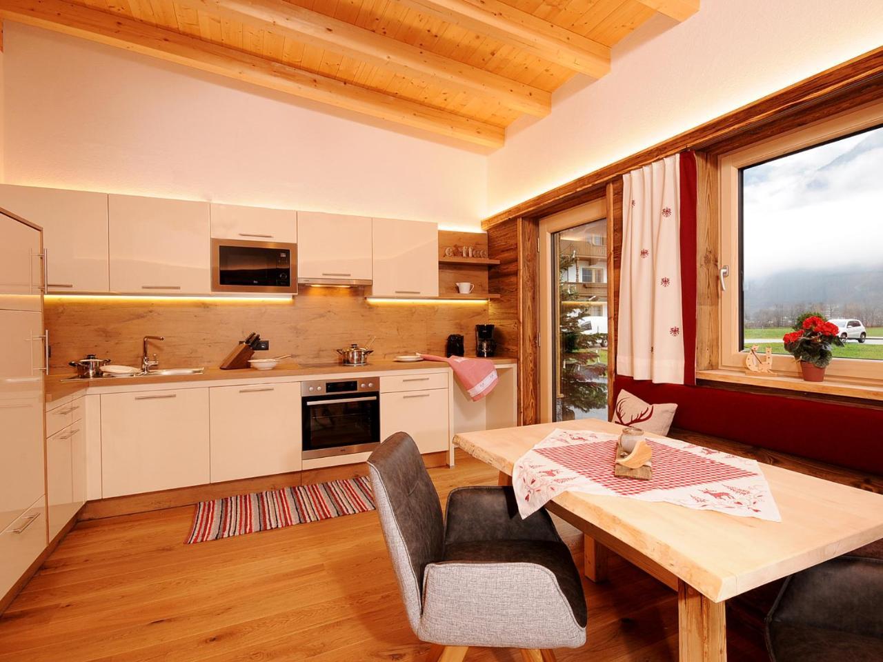 Apartment Christian Mayrhofen Exterior photo